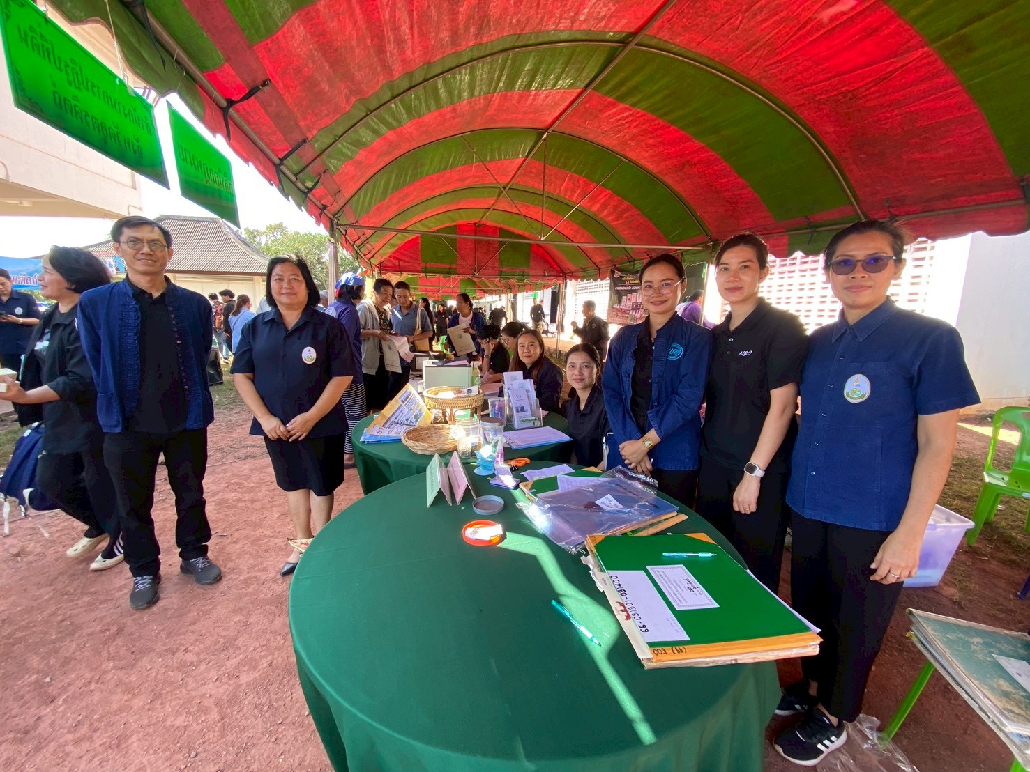 title - ส.ป.ก. อุตรดิตถ์ ร่วมให้บริการโครงการคลินิกเกษตรเคลื่อนที่ในพระราชานุเคราะห์ สมเด็จพระบรมโอรสาธิราชฯ สยามมกุฎราชกุมาร ไตรมาสที่ ๑ ประจำปีงบประมาณ พ.ศ. ๒๕๖๙